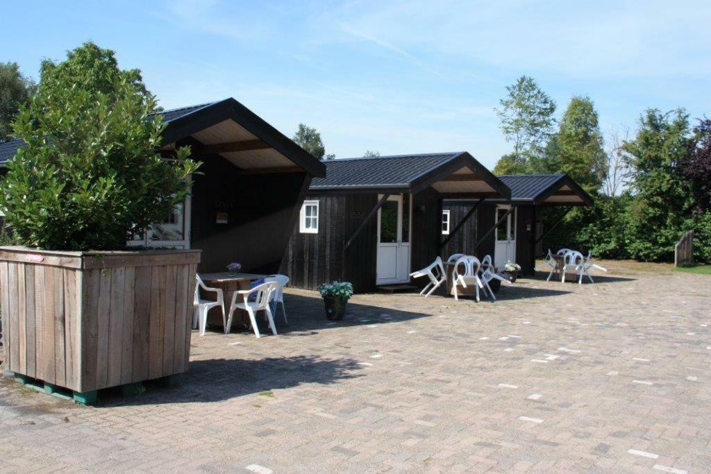 Chalet - Camping 't Dekske Wintelre Eksteriør bilde
