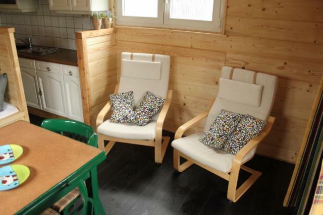 Chalet - Camping 't Dekske Wintelre Eksteriør bilde